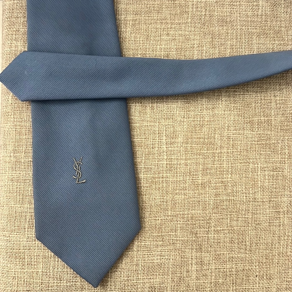 YSL Tie! Blue with YSL logo and YSL lining.